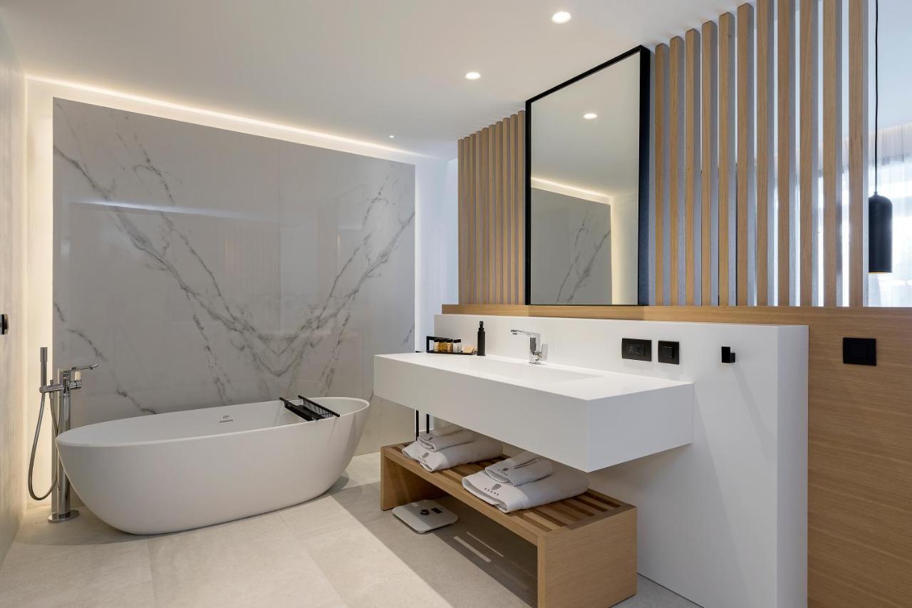 D' Andrea Lagoon All Suites - Adults Only Marmari  Exterior foto Bathroom